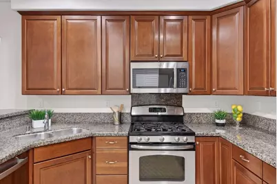 1077 Zucchini Ter, San Jose, CA 95133 - Photo 11