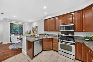 1077 Zucchini Terrace, San Jose, CA 95133 - Photo 9