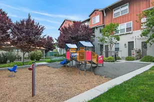 1077 Zucchini Terrace, San Jose, CA 95133 - Photo 37