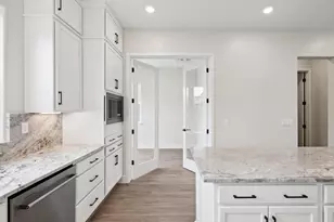 2324 Red Oak Ct, San Mateo, CA 94403 - Photo 43