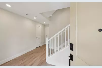 2324 Red Oak Ct, San Mateo, CA 94403 - Photo 19