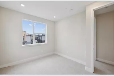2324 Red Oak Ct, San Mateo, CA 94403 - Photo 69