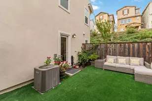 24185 Amaranth Loop, Hayward, CA 94541 - Photo 33