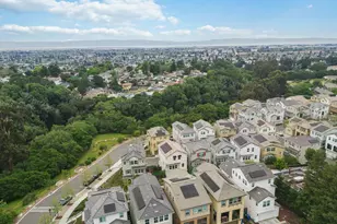 24185 Amaranth Loop, Hayward, CA 94541 - Photo 39