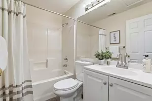 6121 Lambeck Ln, San Jose, CA 95119 - Photo 11