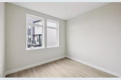 2737 Tiburon St, San Mateo, CA 94403 - Photo 37