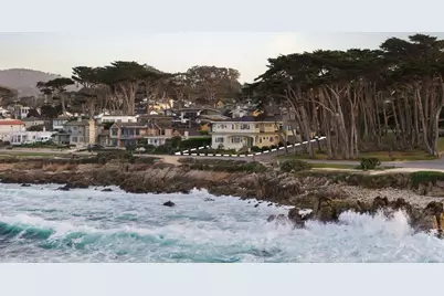 1051 Ocean View Blvd, Pacific Grove, CA 93950 - Photo 1