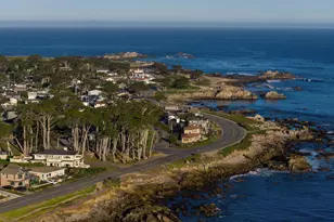 1051 Ocean View Blvd, Pacific Grove, CA 93950 - Photo 5