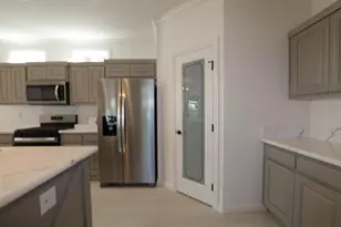 406 Los Encinos Ave 406, San Jose, CA 95134 - Photo 9