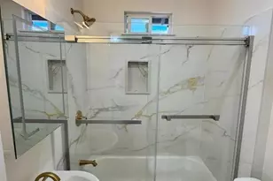 961 S 7th St 959, San Jose, CA 95112 - Photo 17