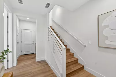 552 Galt Ter 4, Sunnyvale, CA 94085 - Photo 13