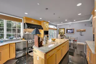 8451 Goldenrod Cir, Gilroy, CA 95020 - Photo 23