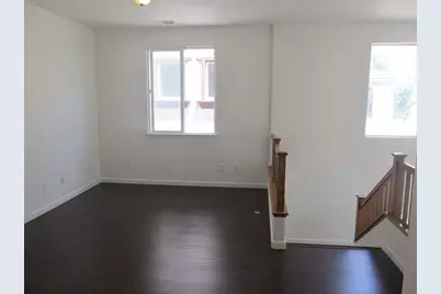 233 American Farms Ave, Lathrop, CA 95330 - Photo 9