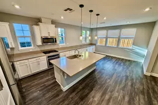 154 Sandpiper Wy, Gilroy, CA 95020 - Photo 13