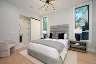 1027 Waverley St, Palo Alto, CA 94301 - Photo 9