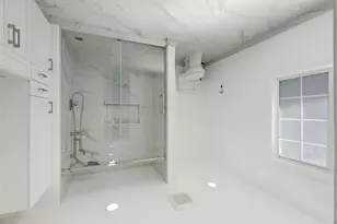 403 Chateau La Salle 403, San Jose, CA 95111 - Photo 19