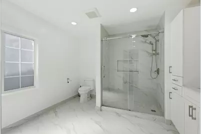 403 Chateau La Salle 403, San Jose, CA 95111 - Photo 17