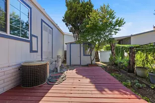 403 Chateau La Salle 403, San Jose, CA 95111 - Photo 23