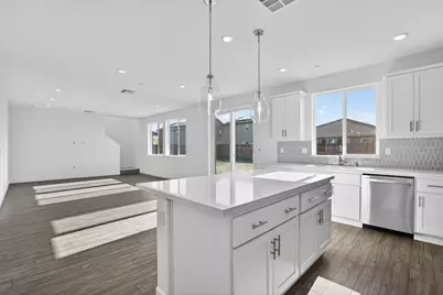 1706 Shingle Ave, Manteca, CA 95337 - Photo 3