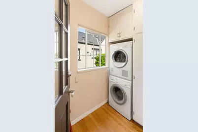 2110 Bowdoin St, Palo Alto, CA 94306 - Photo 11