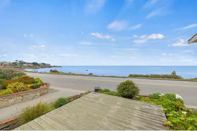 683 Ocean View Blvd, Pacific Grove, CA 93950 - Photo 49