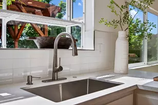 3220 Heritage Point Ct, San Jose, CA 95148 - Photo 13