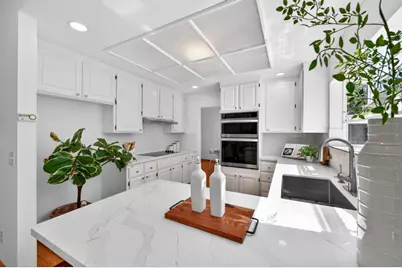 3220 Heritage Point Ct, San Jose, CA 95148 - Photo 11