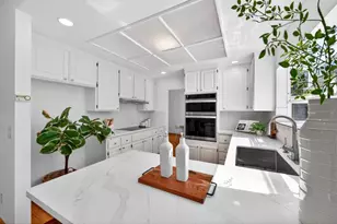 3220 Heritage Point Ct, San Jose, CA 95148 - Photo 11