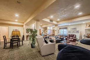 8730 Bluff Ct, Bradley, CA 93426 - Photo 35