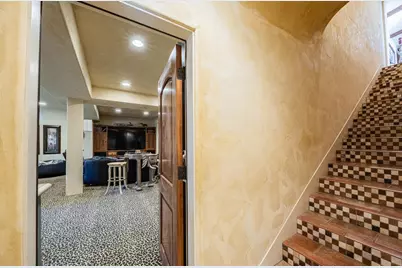 8730 Bluff Ct, Bradley, CA 93426 - Photo 31