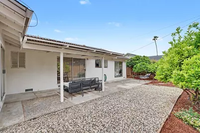 20025 Cedar Tree Ln, Cupertino, CA 95014 - Photo 55