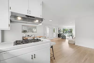 20025 Cedar Tree Ln, Cupertino, CA 95014 - Photo 17