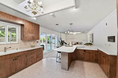 6433 Bose Ln, San Jose, CA 95120 - Photo 17