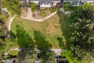 22652 Silver Oak Ln, Cupertino, CA 95014 - Photo 53