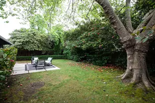 559 Hilbar Ln, Palo Alto, CA 94303 - Photo 21