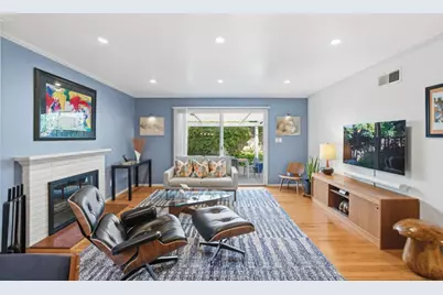 852 Peach Ave, Sunnyvale, CA 94087 - Photo 1