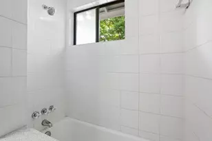 852 Peach Ave, Sunnyvale, CA 94087 - Photo 49