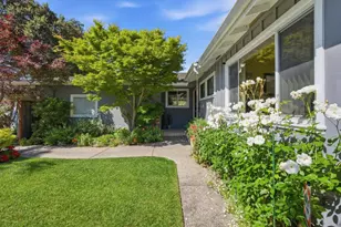 852 Peach Ave, Sunnyvale, CA 94087 - Photo 9