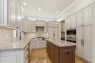 550 Gabilan St, Los Altos, CA 94022 - Photo 3