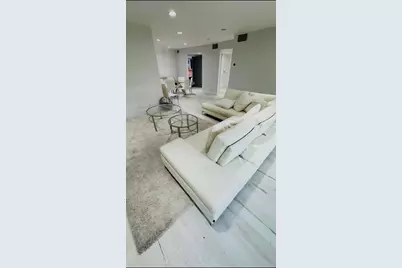 930 California 105, Santa Monica, CA 90403 - Photo 5