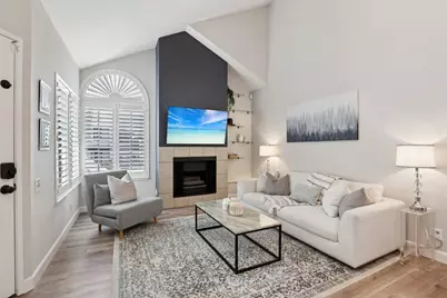 2890 Buena Crest Ct, San Jose, CA 95121 - Photo 3