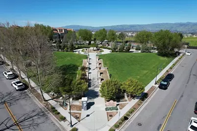 218 William Manly St 2, San Jose, CA 95136 - Photo 57