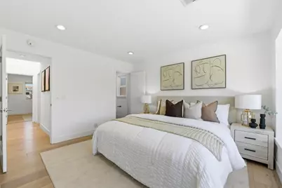 1073 Celilo Dr, Sunnyvale, CA 94087 - Photo 35