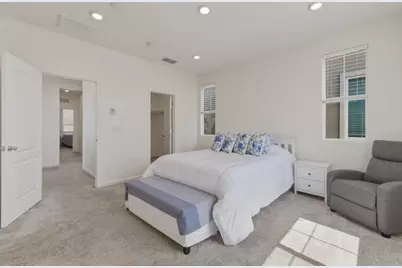 1180 Julia Cir, Hollister, CA 95023 - Photo 31