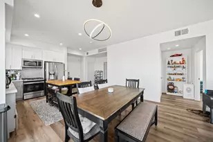 1055 S Serrano Ave 305, Los Angeles, CA 90006 - Photo 11