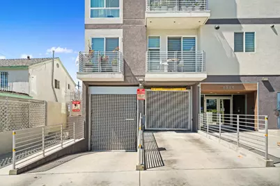 1055 S Serrano Ave 305, Los Angeles, CA 90006 - Photo 33