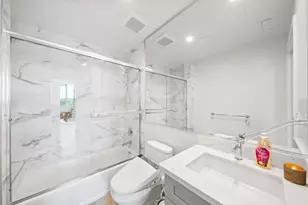 1055 S Serrano Ave 305, Los Angeles, CA 90006 - Photo 19