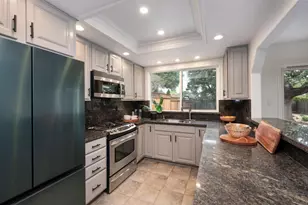 126 Arundel, Burlingame, CA 94010 - Photo 11