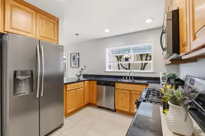 2051 Edgegate Dr, San Jose, CA 95122 - Photo 13