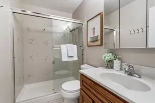 2051 Edgegate Dr, San Jose, CA 95122 - Photo 31